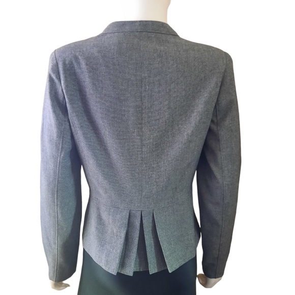 WORTHINGTON Tucked Front Collarless Pleated Peplum Micro Stripe Jacket Sz 6 Grey - Picture 3 of 9